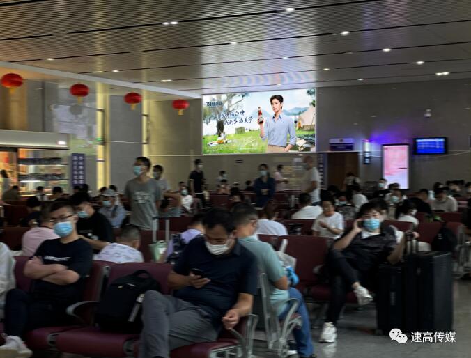 酒行業(yè)戶(hù)外廣告勢(shì)頭迅猛，行業(yè)發(fā)展向好！